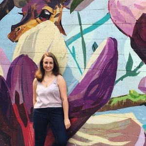 Meet your Posher, Rebecca